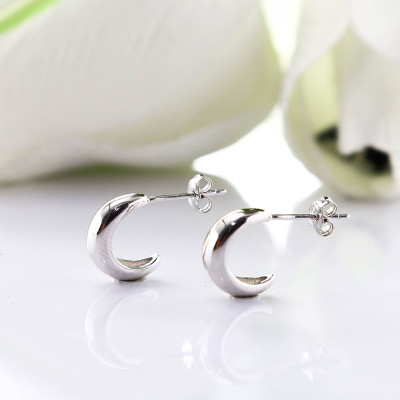 Aretes en plata ley 925 con baño en Rodio