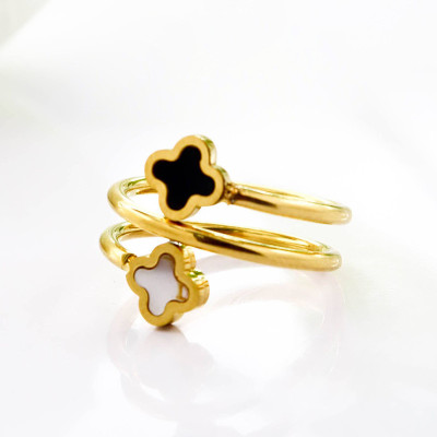 Anillo en covergold con baño en Rodio