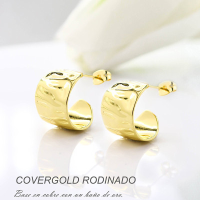 Aretes en covergold con baño en Rodio