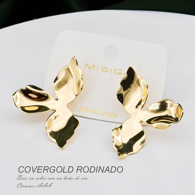 Aretes en Covergold Rodinado