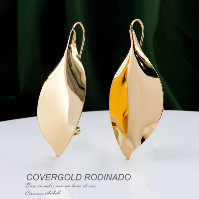 Aretes en Covergold Rodinado