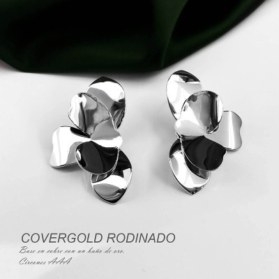 Aretes en Covergold Rodinado