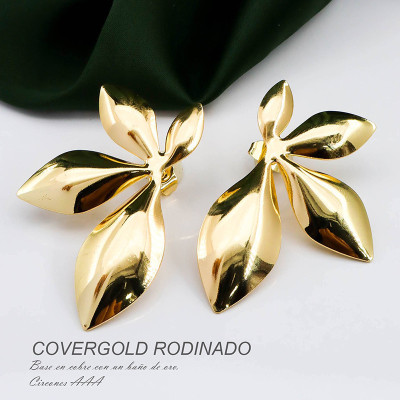 Aretes en Covergold Rodinado