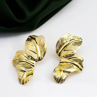Aretes en Covergold Rodinado