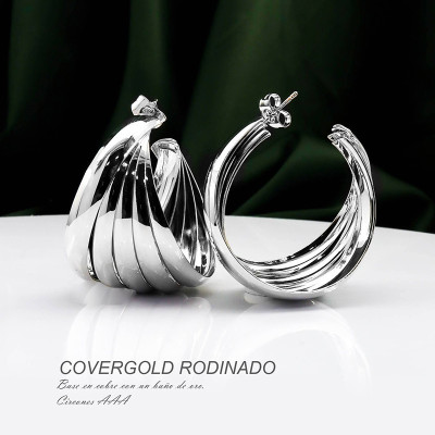 Aretes en Covergold Rodinado