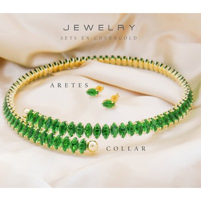 Collar de circones verdes