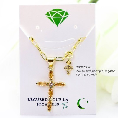 Collar con dije de cruz en covergold