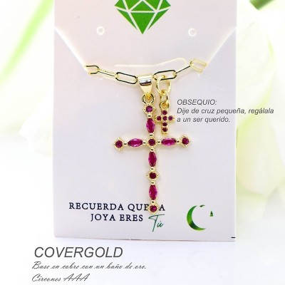 Collar con dije de cruz en covergold