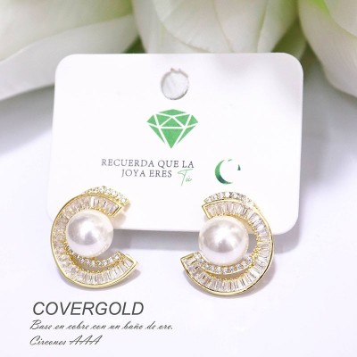 Aretes con circones y perla en covergold