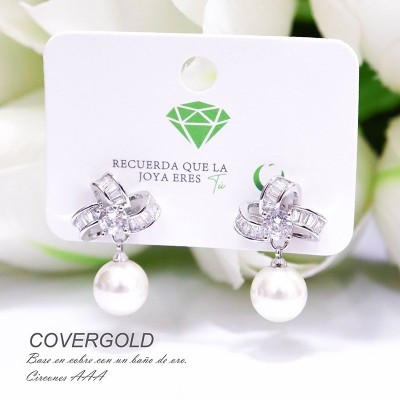 Aretes  de flor circones y perla en covergold