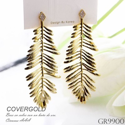 Aretes de hojas en covergold