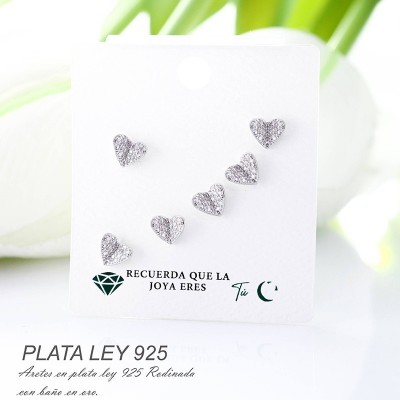 Aretes de corazon en plata ley 925 con baño en Rodio