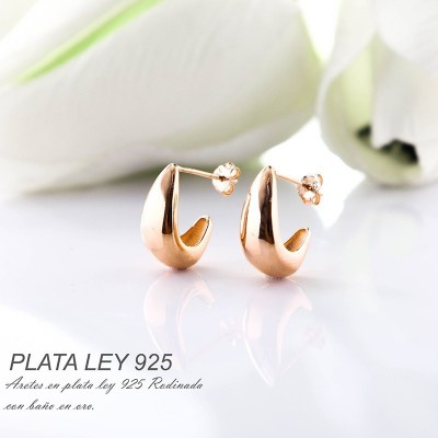 Aretes en plata ley 925 con baño en Rodio