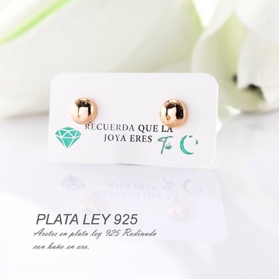 Aretes en plata ley 925 con baño en Rodio