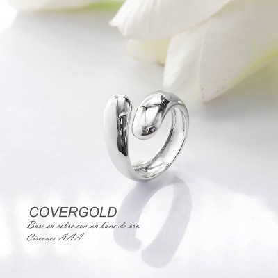 Anillo en covergold con baño en Rodio