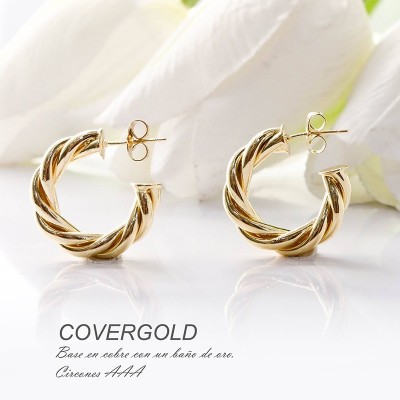 Aretes en covergold con baño en Rodio
