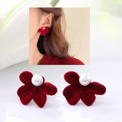 Aretes en gamusa con base en covergold