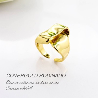 Anillo en covergold con baño en Rodio