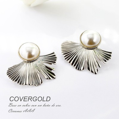 Aretes de covergold