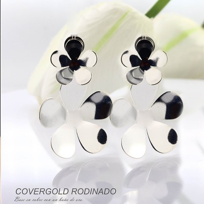 Aretes en covergold rodinado