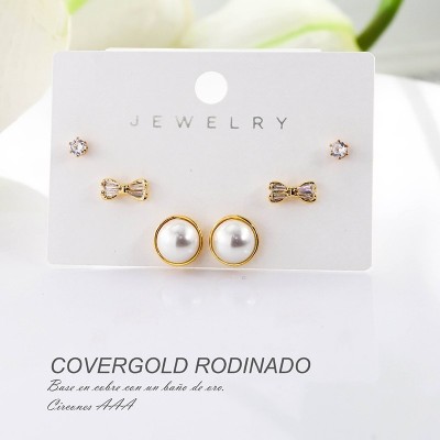 Set de aretes en covergold rodinado