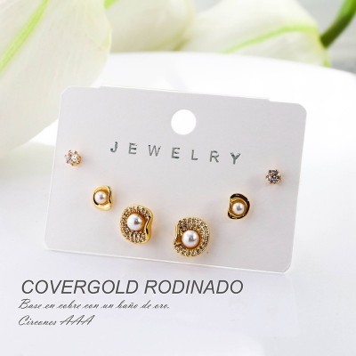 Set de aretes en covergold rodinado