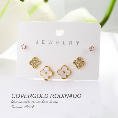 Set de aretes en covergold rodinado