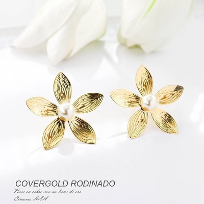 Aretes en covergold rodinado