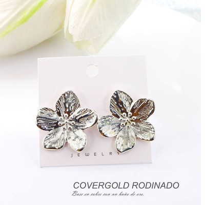 Aretes en covergold rodinado