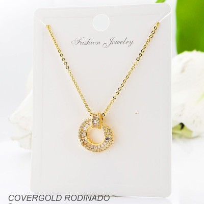 Set de aretes en covergold rodinado