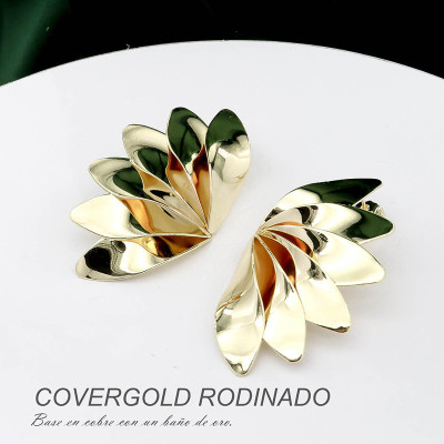 Aretes en covergol Rodinado