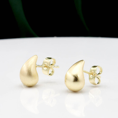 Aretes en covergol Rodinado