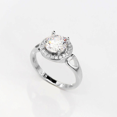 Anillo en plata ley 925 con baño en rodio