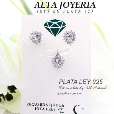 Set de topos y dije en forma de corazón en plata ley 925