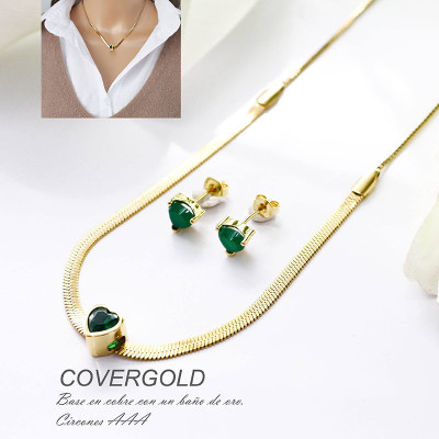 Collar de corazón en covergold