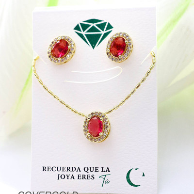 Collar con dije en covergold