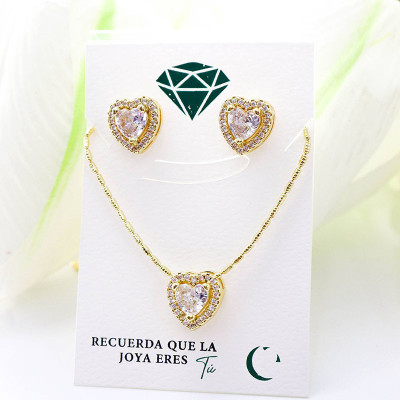 Collar con dije de corazón en covergold