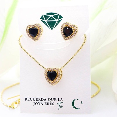 Collar con dije de corazón en covergold