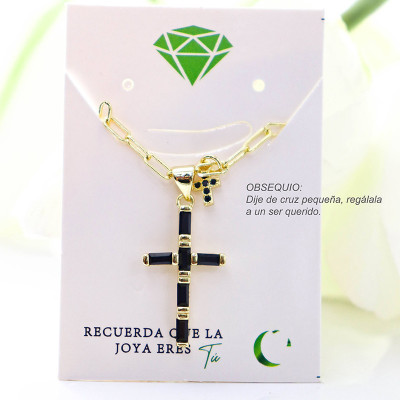Collar con dije de cruz en covergold