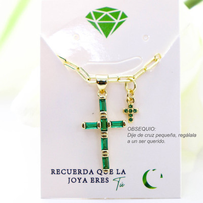 Collar con dije de cruz en covergold