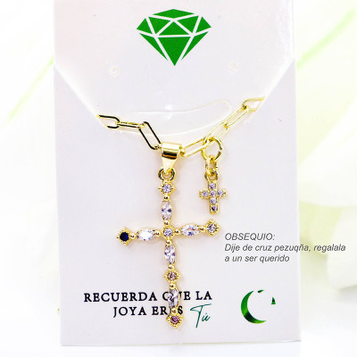 Collar con dije de cruz en covergold
