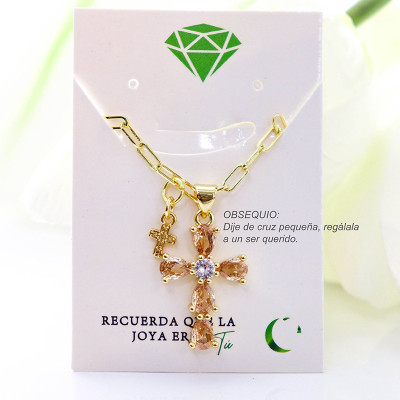 Collar con dije de cruz en covergold