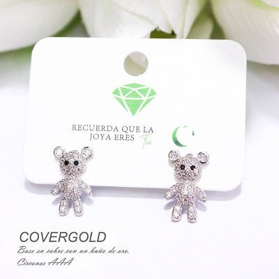 Aretes de oso en covergold